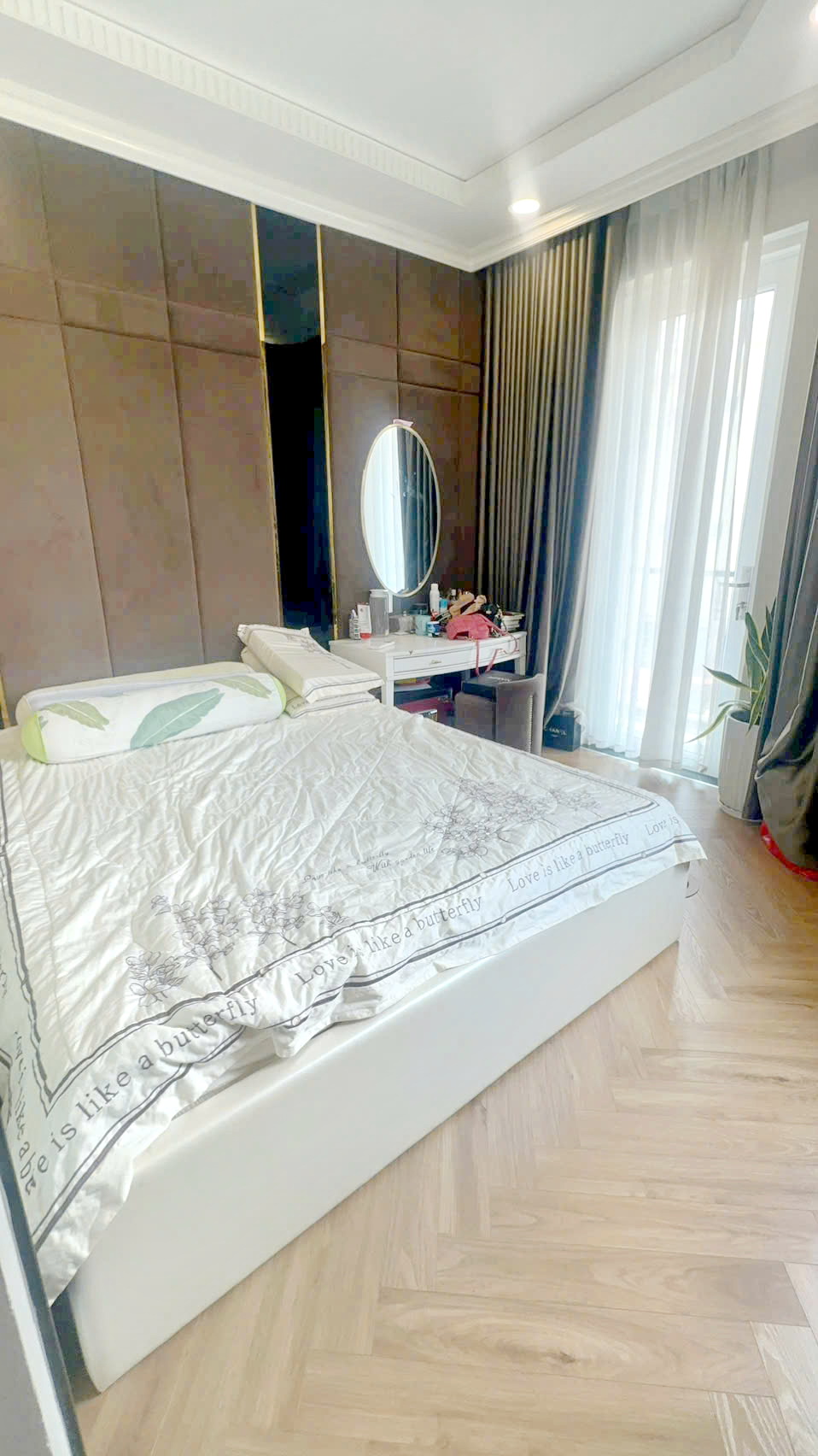 Bán căn góc 4 tầng hẻm xe hơi đường Hưng Phú P.10 Quận 8